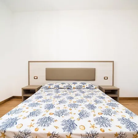 Corso Italia Exclusive - Center - Parking - Click Salento גאליפולי